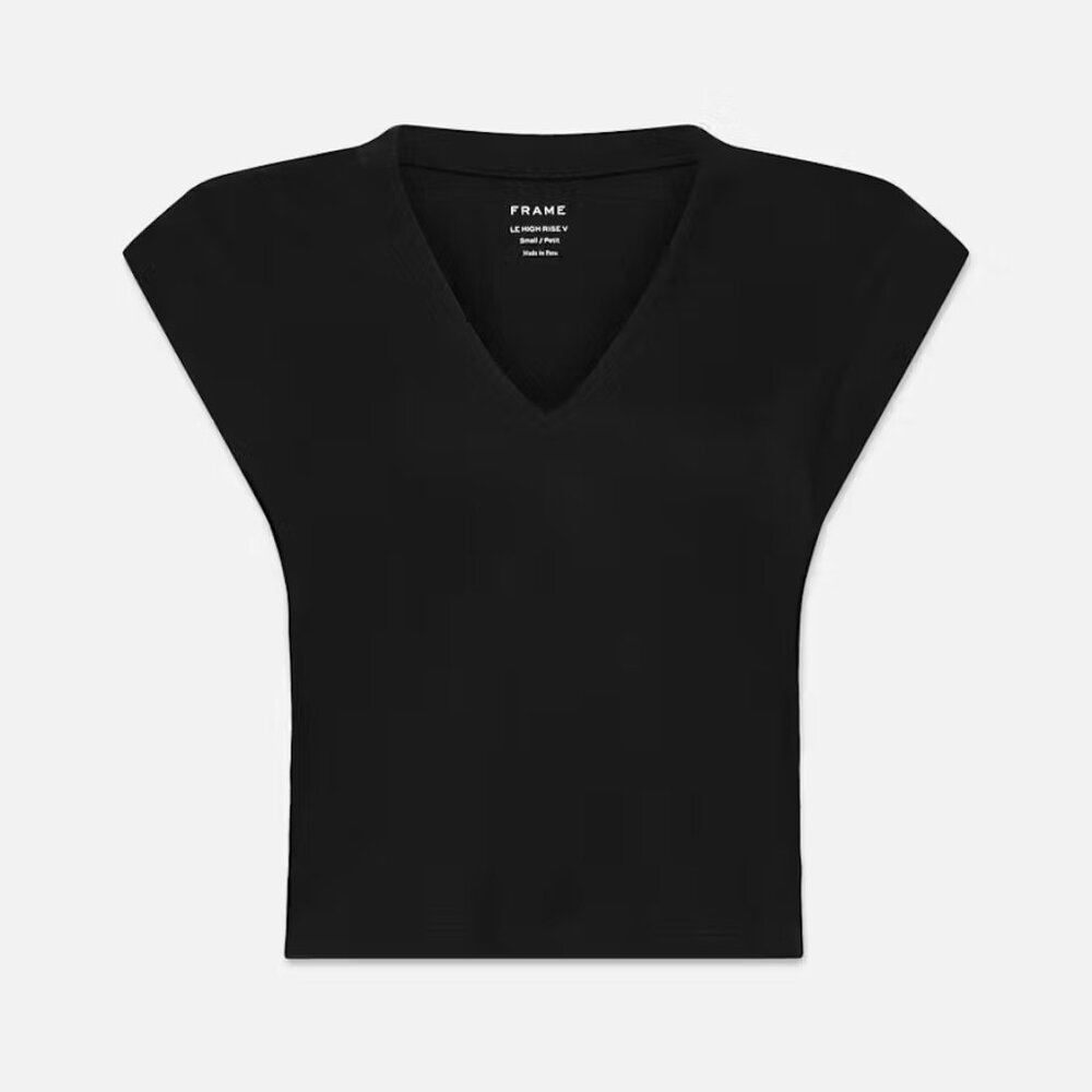 Frame Le High Rise V Neck Tee in Noir Size S